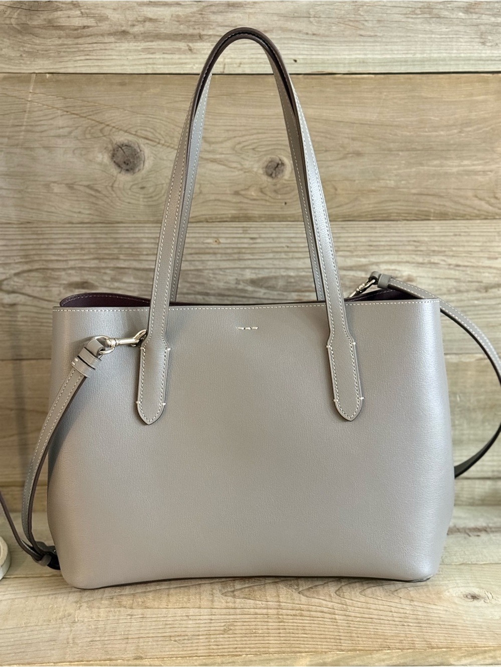 Coach Avenue Women's Gray Leather Tote with Adjustable Strap - Picture 2 of 12